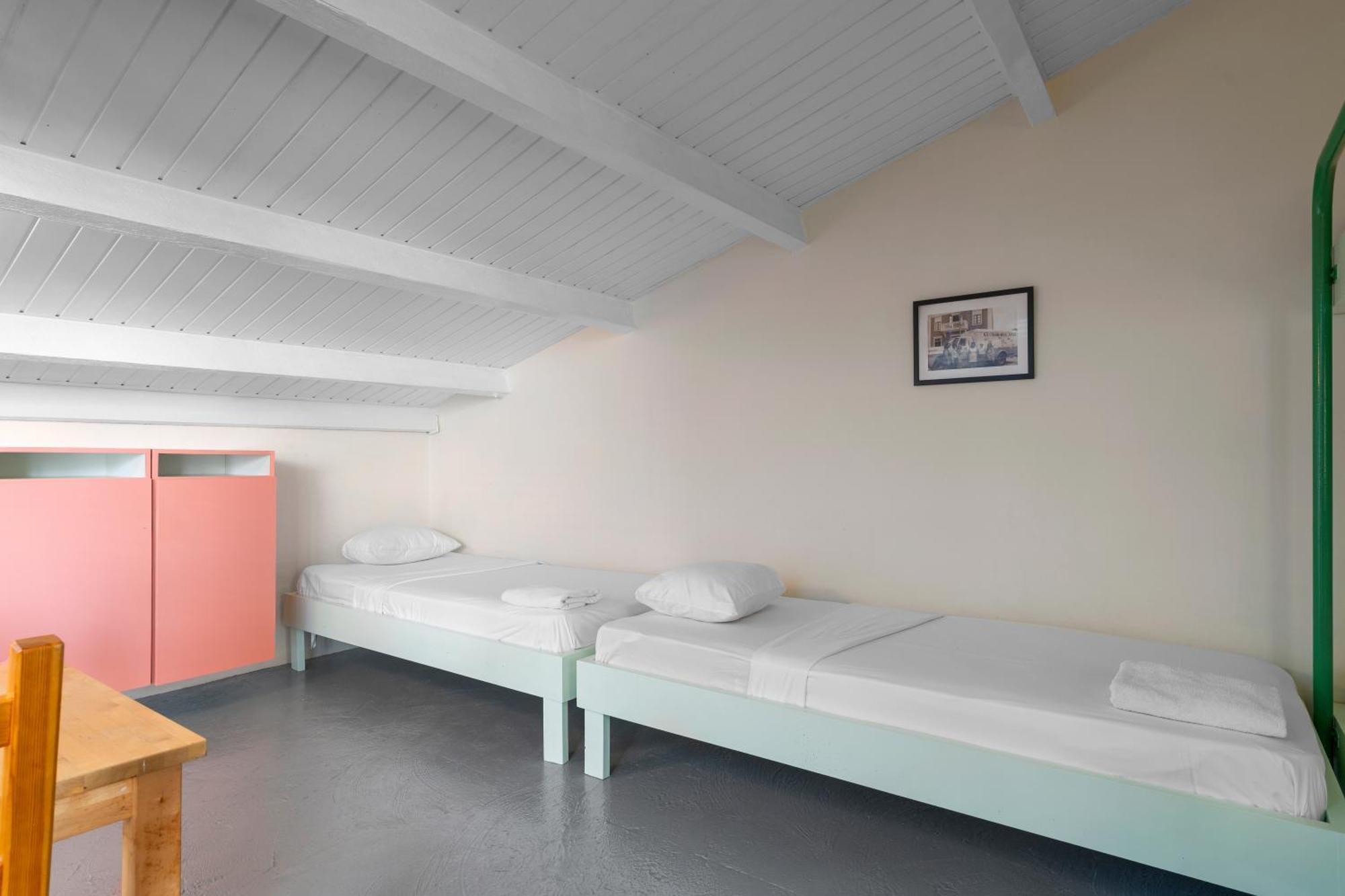 The Ritz Hostel 빌렘스타트 외부 사진